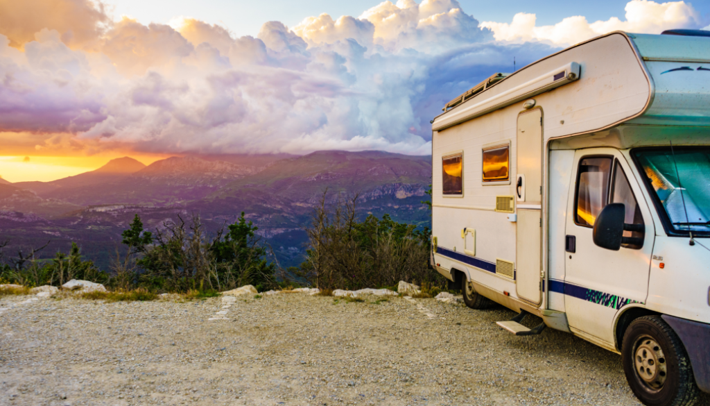 RV Engine & Transmission Maintenance How to Keep Your Motorhome Running Like New- BFS Fleet Services Blog IMG