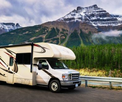 05 What to Do When Your RV Breaks Down on the Road - BFS Fleet Services Featured IMG