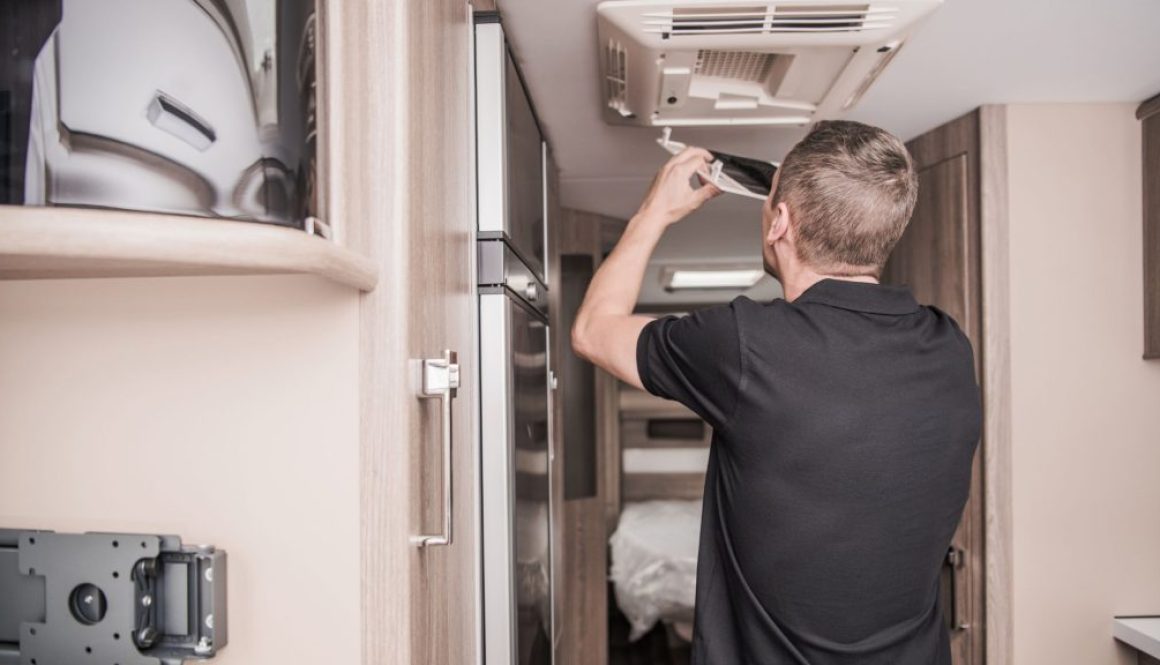 06 How to Extend the Life of Your RV with Regular Maintenance - BFS Fleet Services Featured IMG