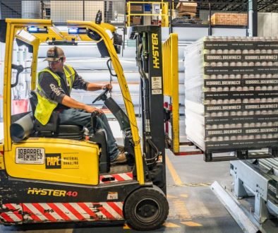 29 How to Troubleshoot Common Hydraulic Issues in Forklifts - BFS Fleet Services Featured IMG