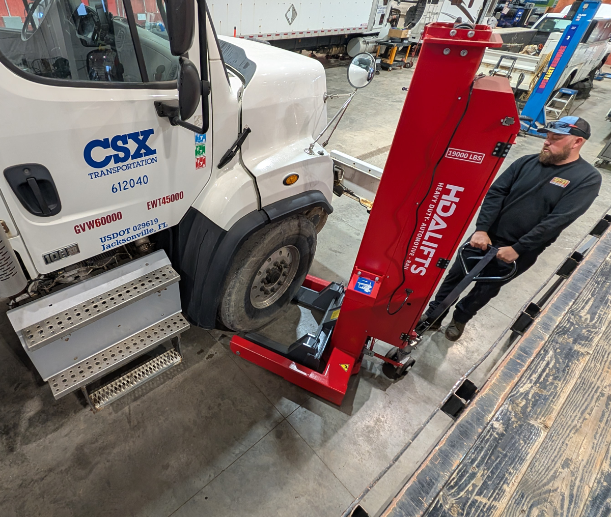 BFS-Fleet-Service----Better-Faster-Service-For-Fleets-RVs-Cranes-and-Trucks-Buffalo-NY-IMG220